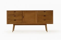 Fifties Dresser - Danish Honey Combining exceptional functionality with mid-century charm, the Fifties Dresser with Danish Honey finish is the perfect piece to add a touch of vintage style to your bedroom.