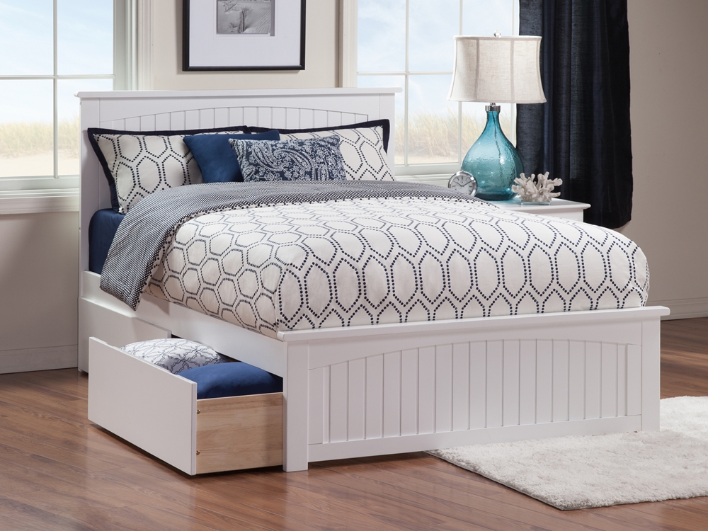 Nantucket Platform Bed With Matching Footboard White