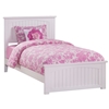 Nantucket Traditional Bed with Matching Footboard - White - AR82X6032