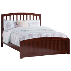Richmond Traditional Bed with Matching Footrails - Antique Walnut Richmond Traditional Bed with Matching Footboard - Antique Walnut